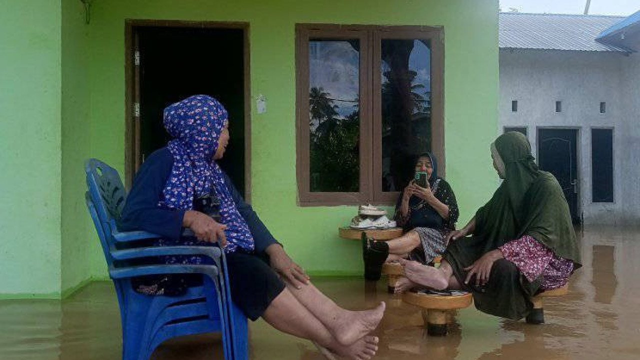 Rumah tergenang banjir di Parigi Moutong