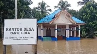Kantor Desa Rante Gola Terendam Banjir