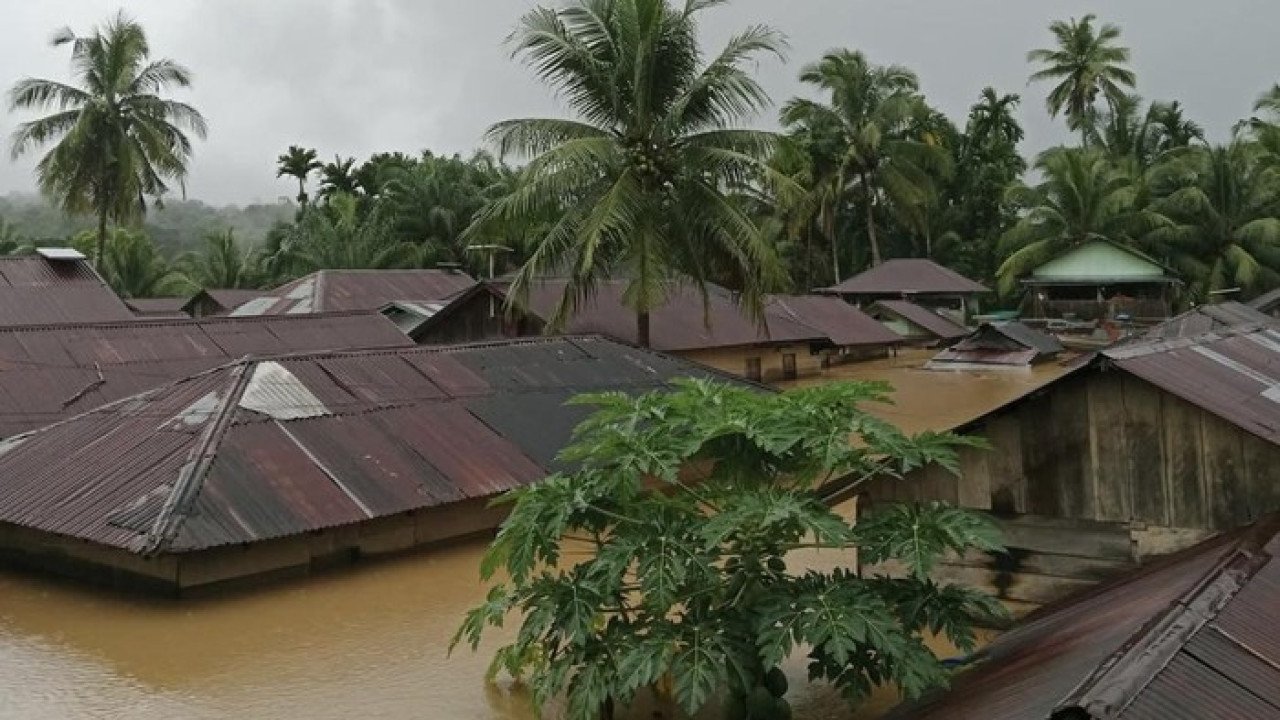 Banjir di Kab. Mandailing Natal tanggal 22 November 2025